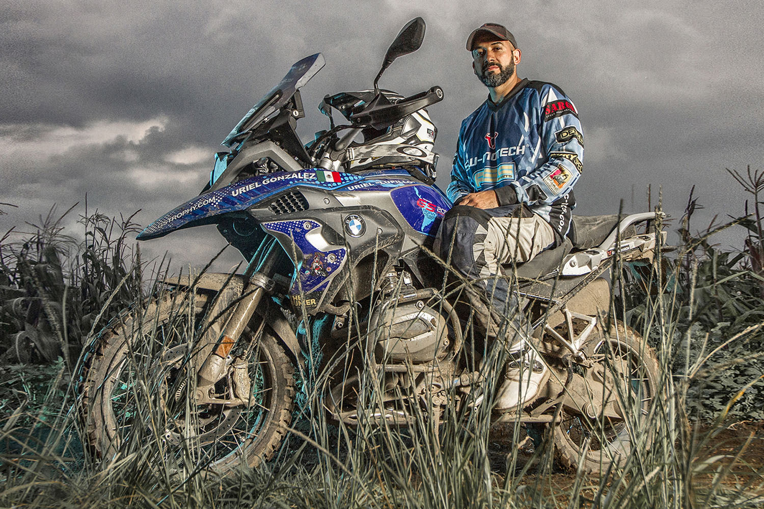 Motorcycling 02