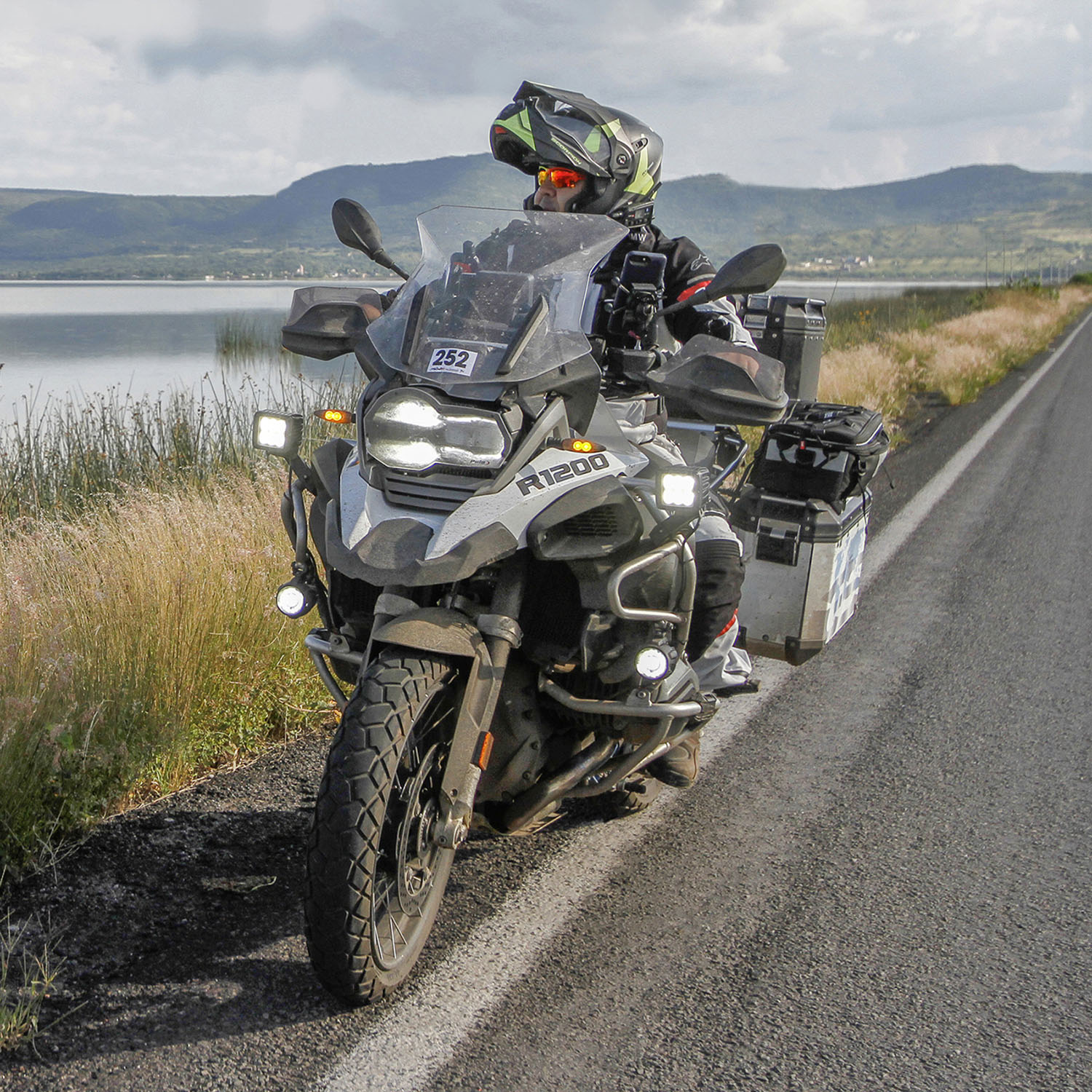 Motorcycling 28