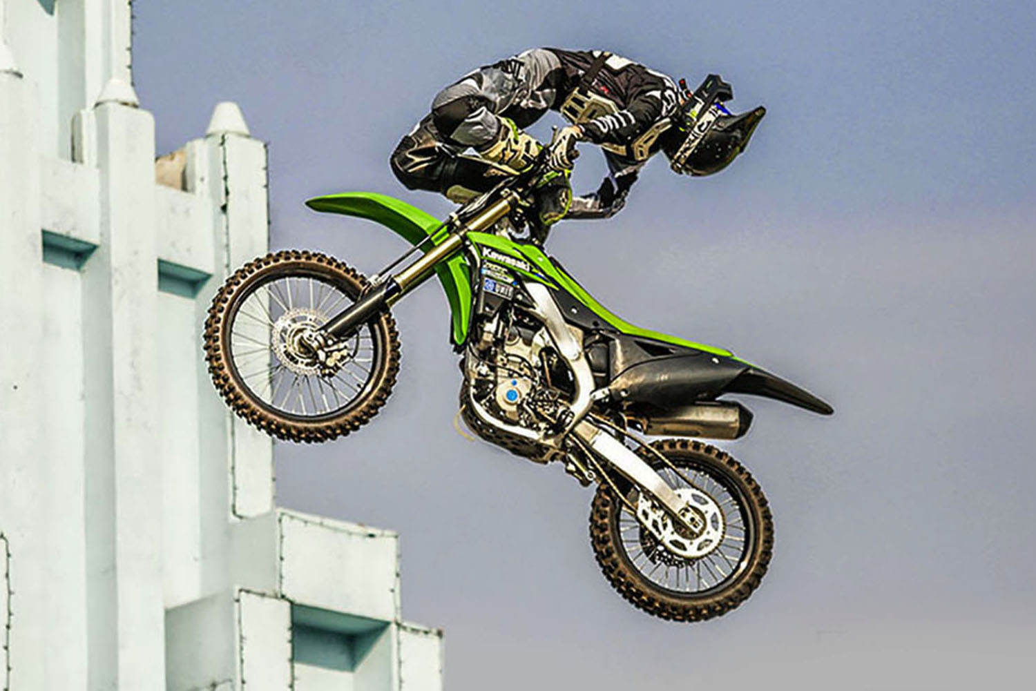 Motorcycling 36